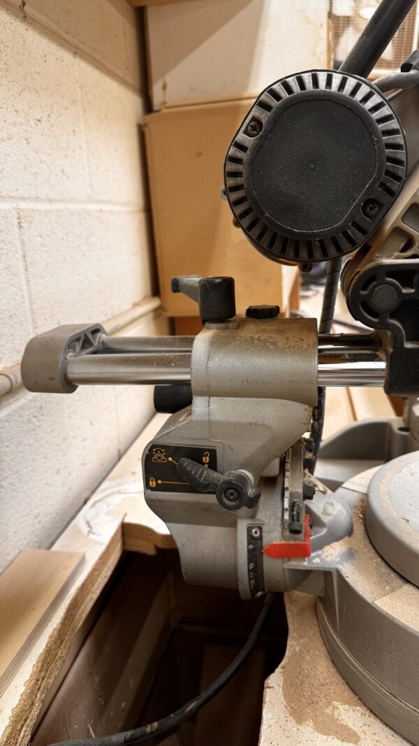 DEWALT DW717 10” Double-Bevel Sliding Compound Miter Saw - Image 3